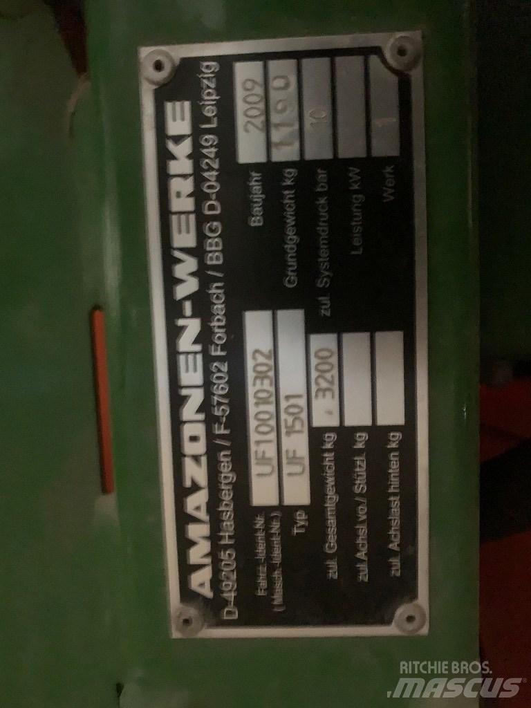 Amazone UF 1501 Nesené postřikovače
