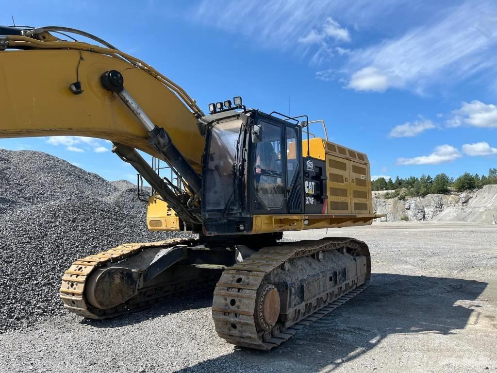 CAT 374 F Pásová rýpadla