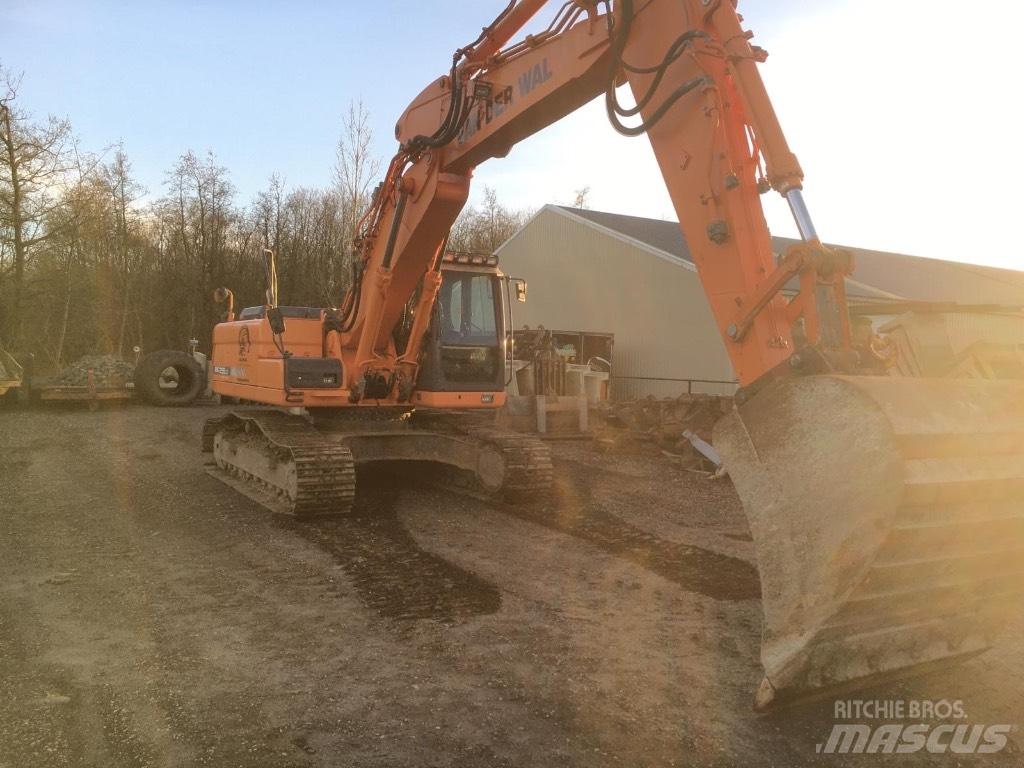 Doosan DX 255 LC Pásová rýpadla