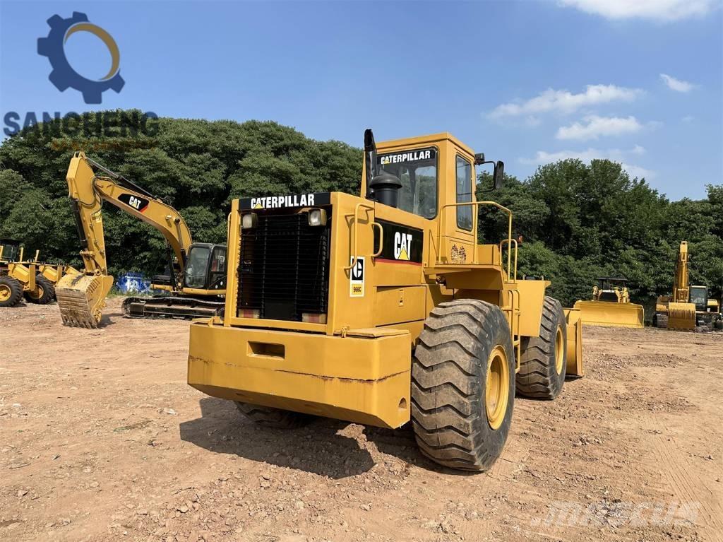 CAT 966C Kolové nakladače