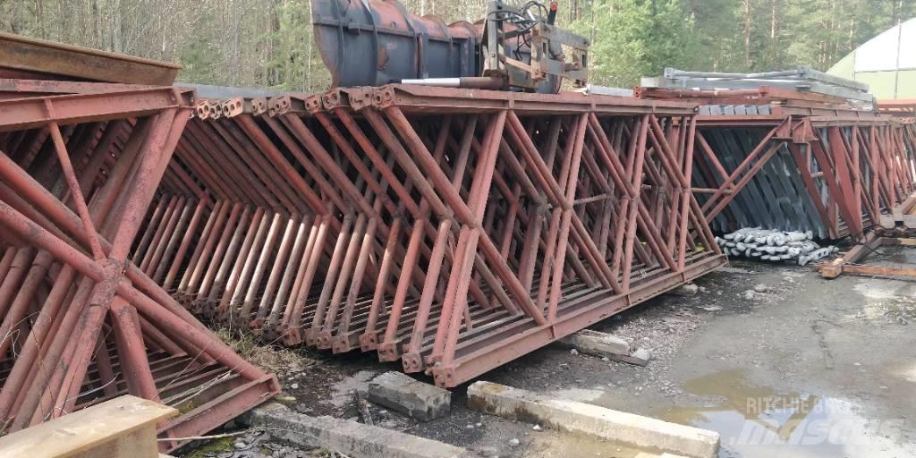 Hünnebeck H 33 Lešenářské zařízení