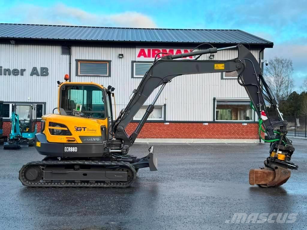 Volvo ECR 88 D Midi rýpadla 7t - 12t