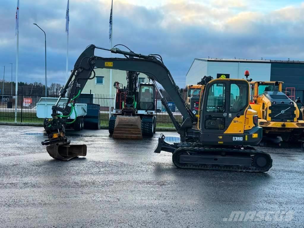 Volvo ECR 88 D Midi rýpadla 7t - 12t