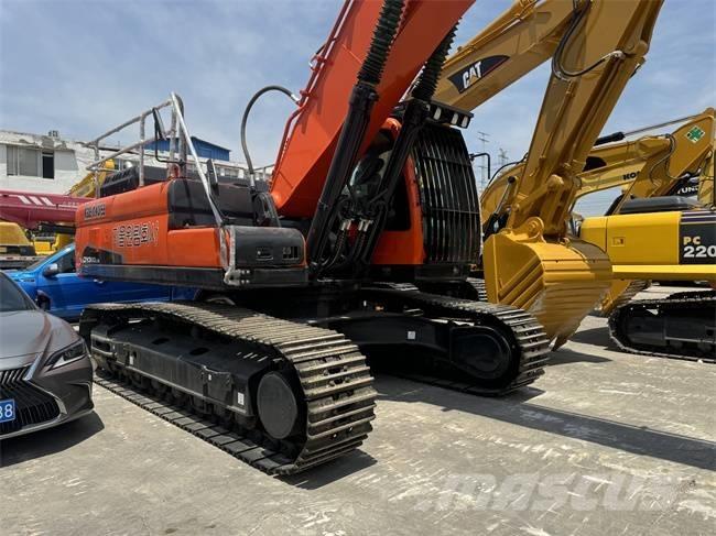 Doosan DX 340 LCA Pásová rýpadla