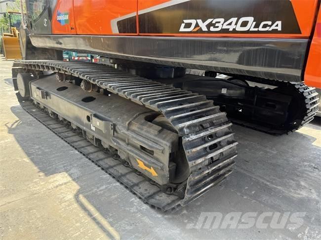 Doosan DX 340 LCA Pásová rýpadla