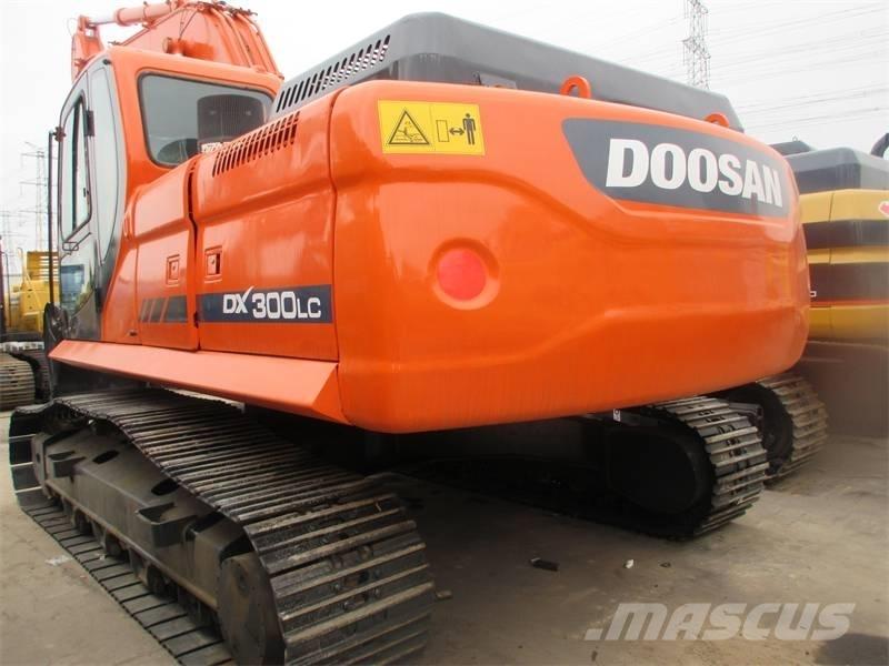 Doosan DX 340 Pásová rýpadla