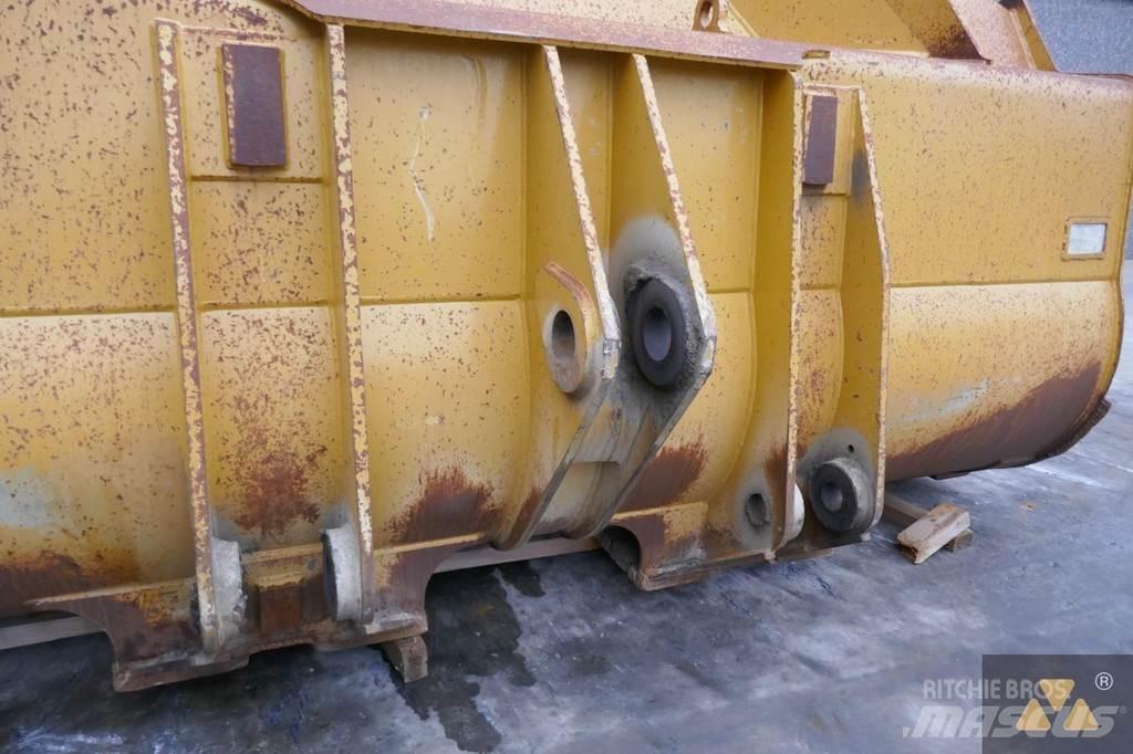CAT 966 Bucket Lopaty
