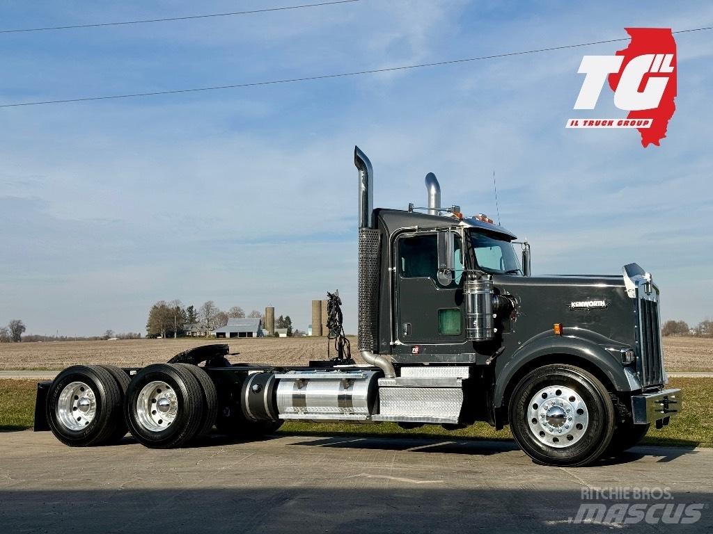 Kenworth W900 Tahače