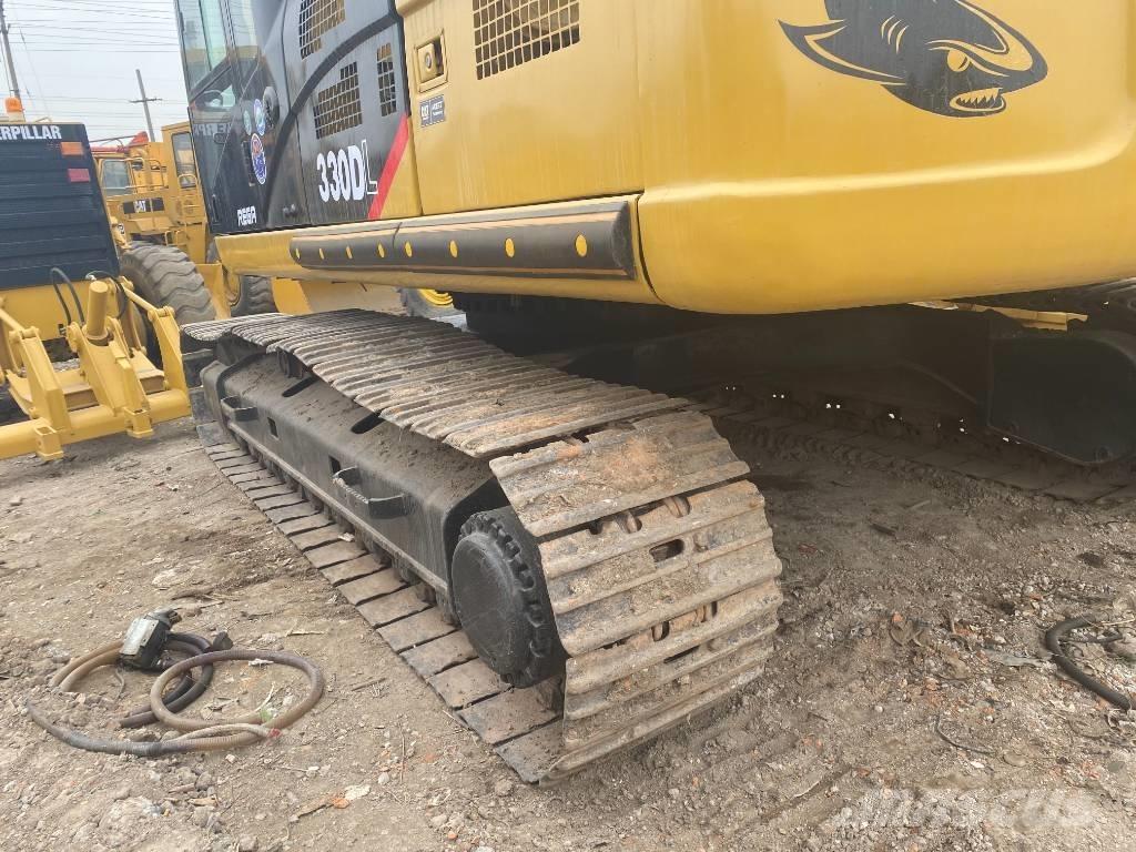 CAT 330 D Pásová rýpadla