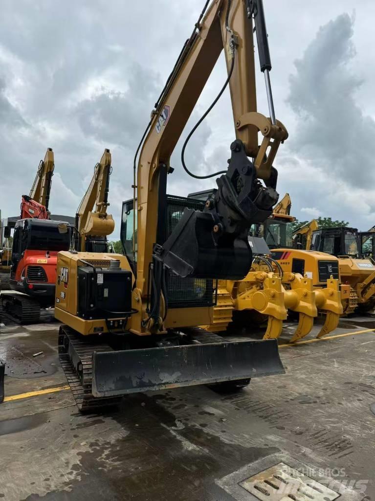 CAT 306 Pásová rýpadla
