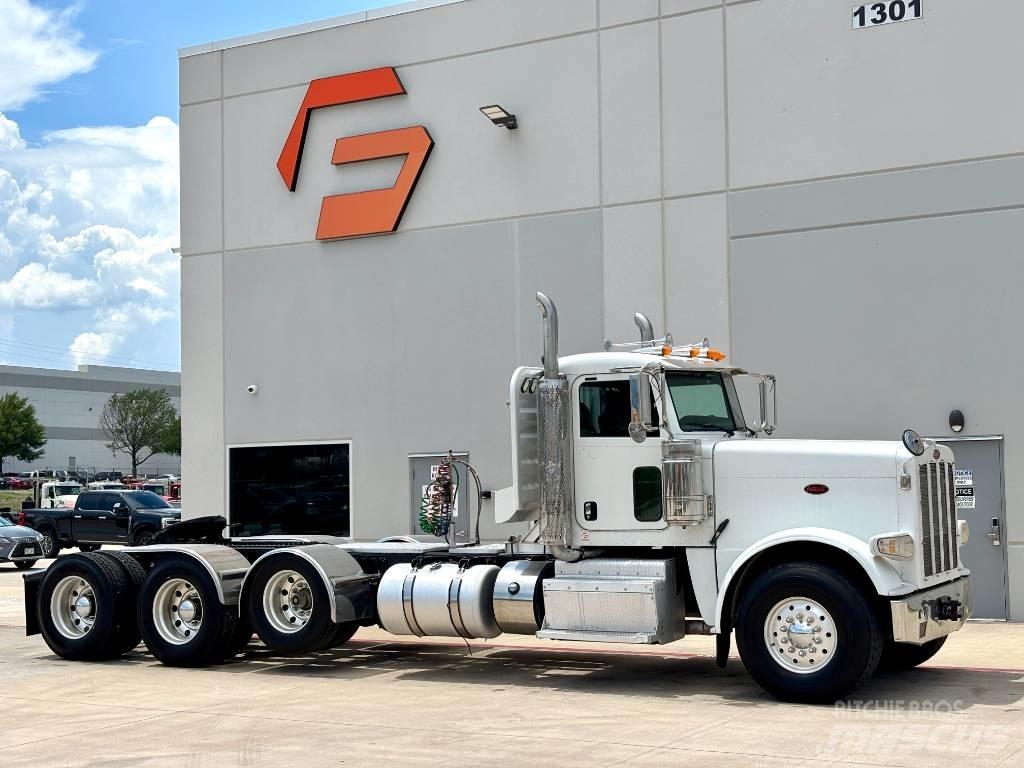 Peterbilt 388 Tahače