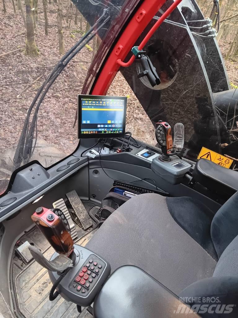 Komatsu 901 XC Harvestory