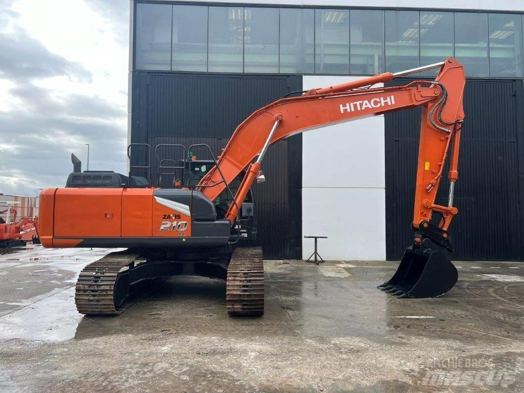 Hitachi ZX 210 LC Pásová rýpadla