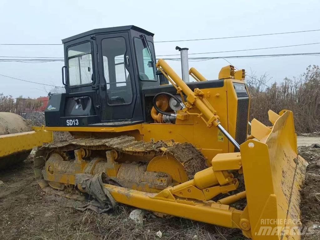 Shantui SD13 Pásové dozery