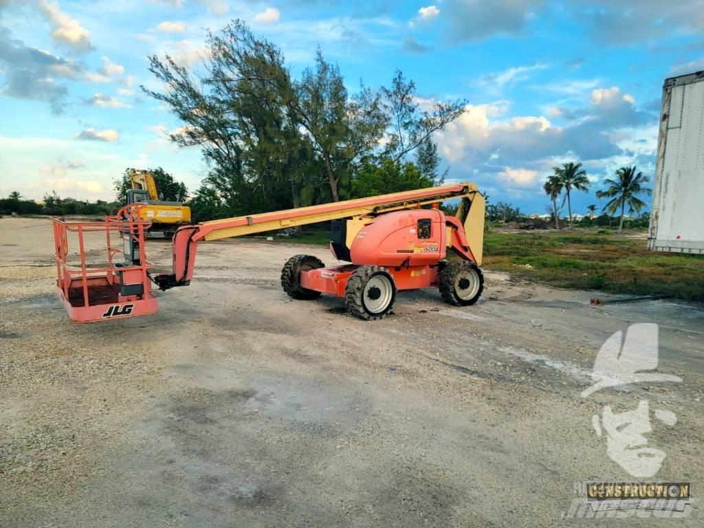 JLG 600 A Kloubové plošiny