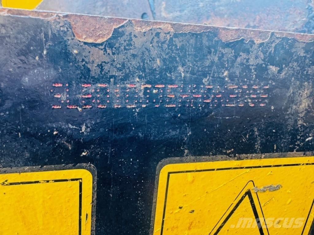 JCB 6T FT Vyklápěcí dempry