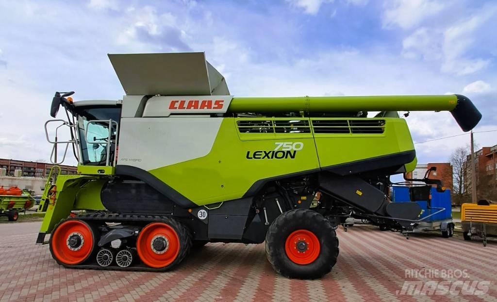 CLAAS Lexion 750 TT Sklízecí mlátičky