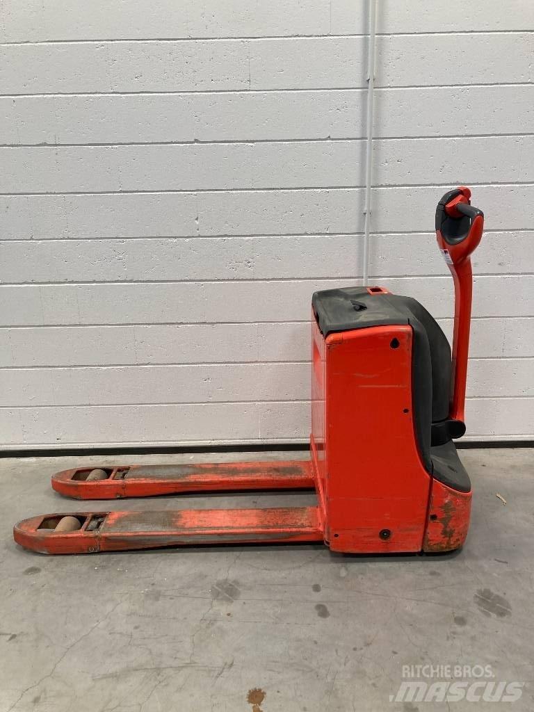Linde T16/1152 Nízkozdvižný vozík