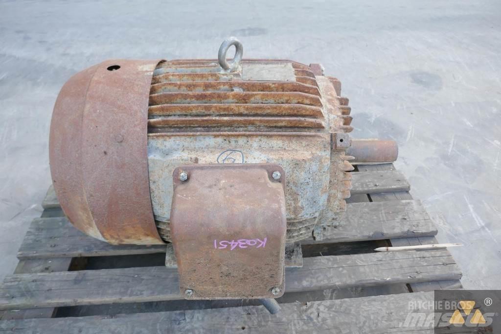  Toshiba 30KW Motory