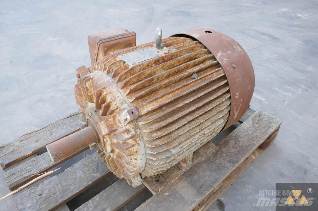 Toshiba 30KW Motory