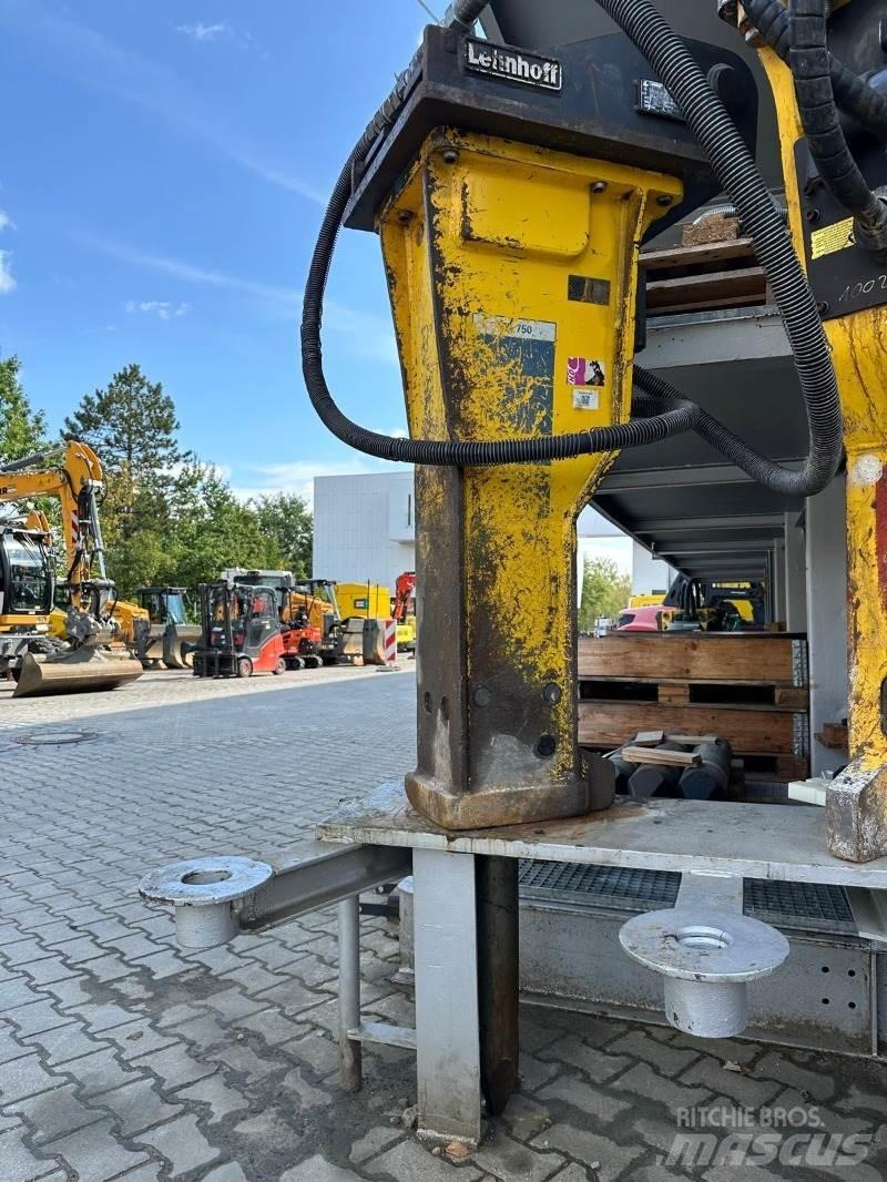 Epiroc MB750 CL Bourací kladiva / Sbíječky