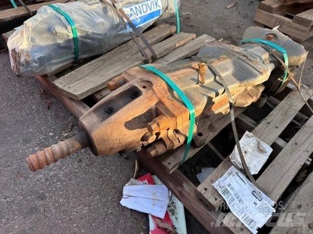 Atlas Copco COP MD20 Povrchové vrtací stroje