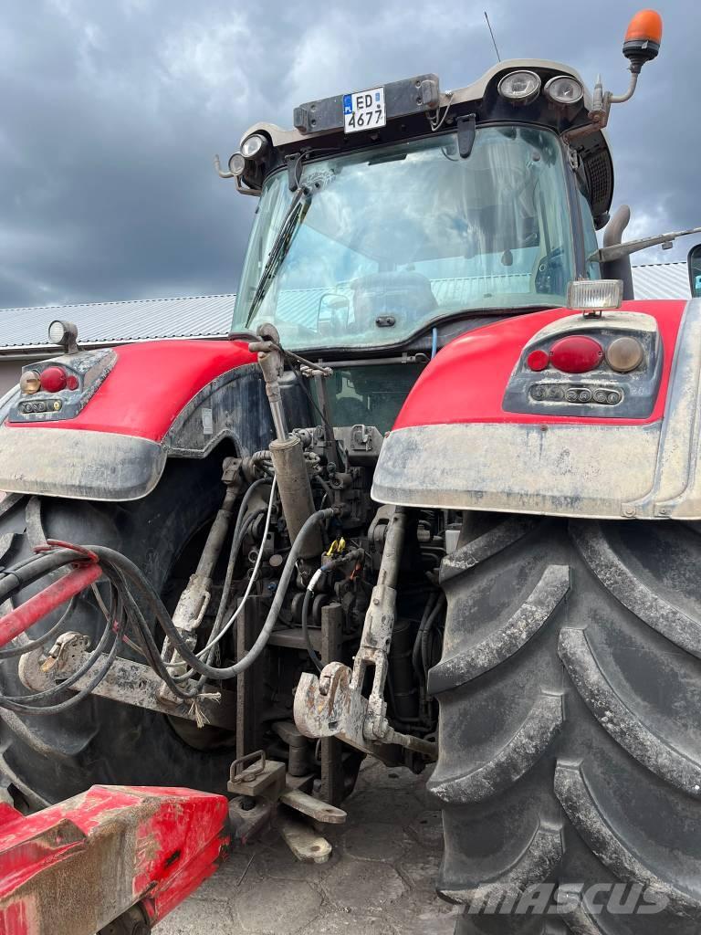 Massey Ferguson 8650 Traktory