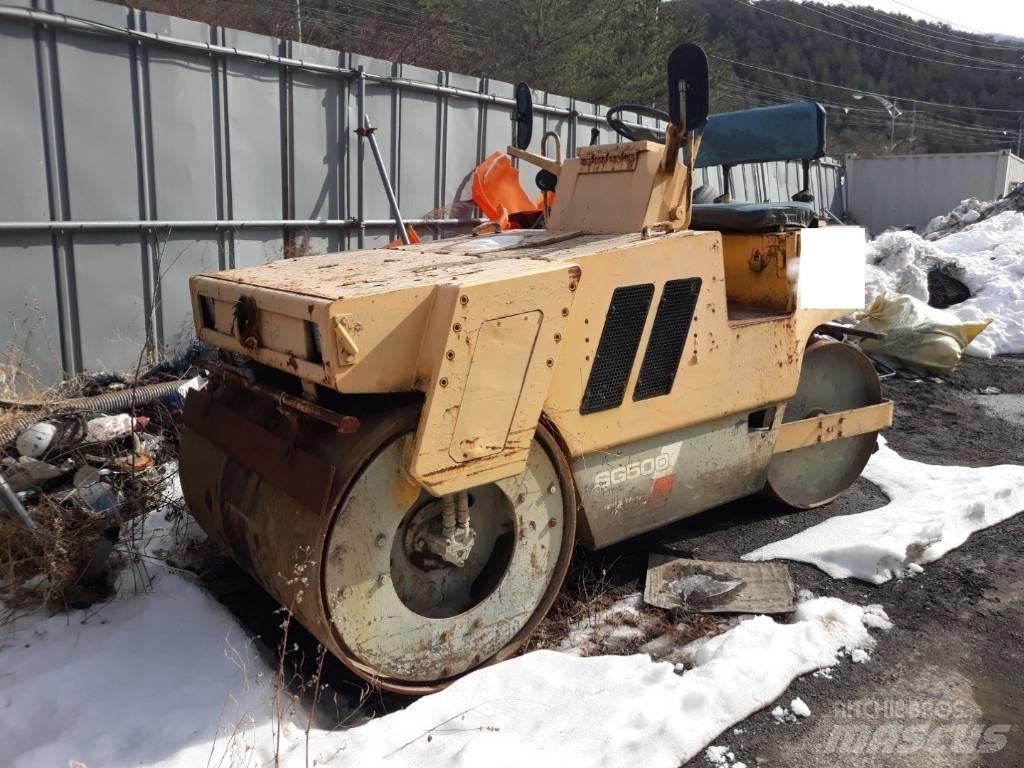 Sakai SG500 Tahačové válce