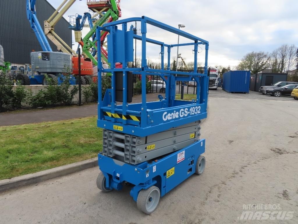 Genie GS 1932 Nůžková zvedací plošina