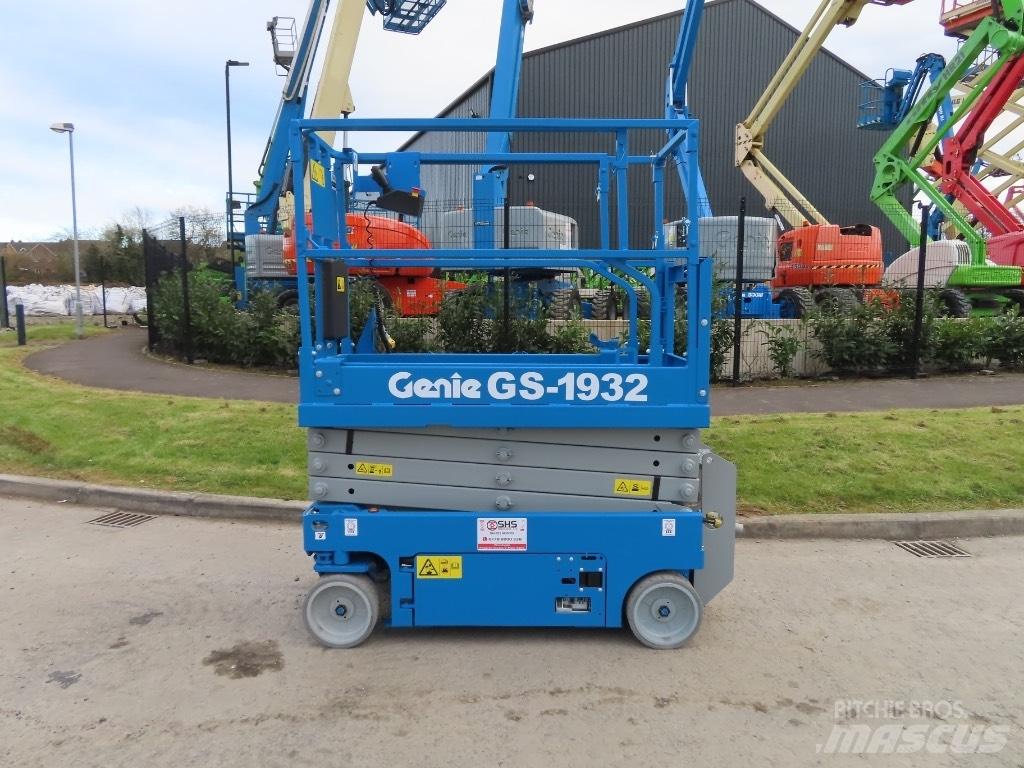 Genie GS 1932 Nůžková zvedací plošina