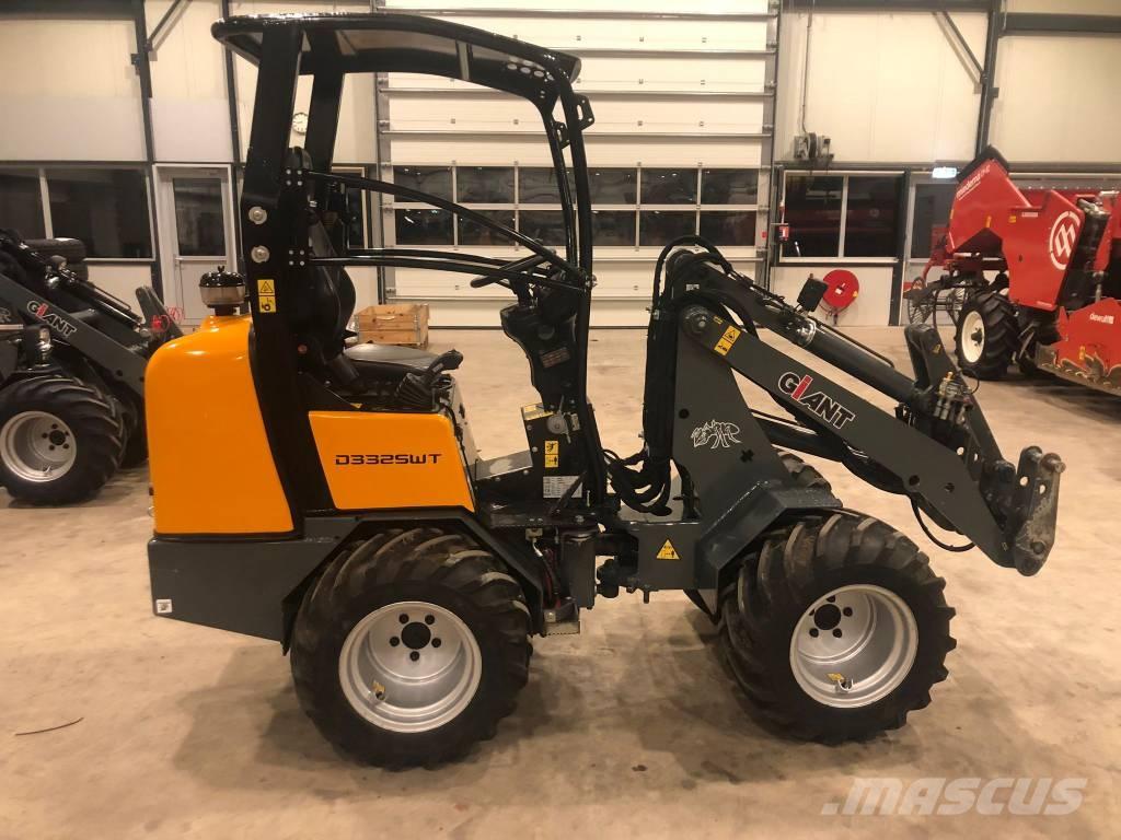 GiANT D 332 SWT Víceúčelové nakladače