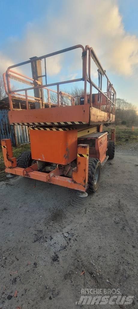 JLG 4394 RT Nůžková zvedací plošina