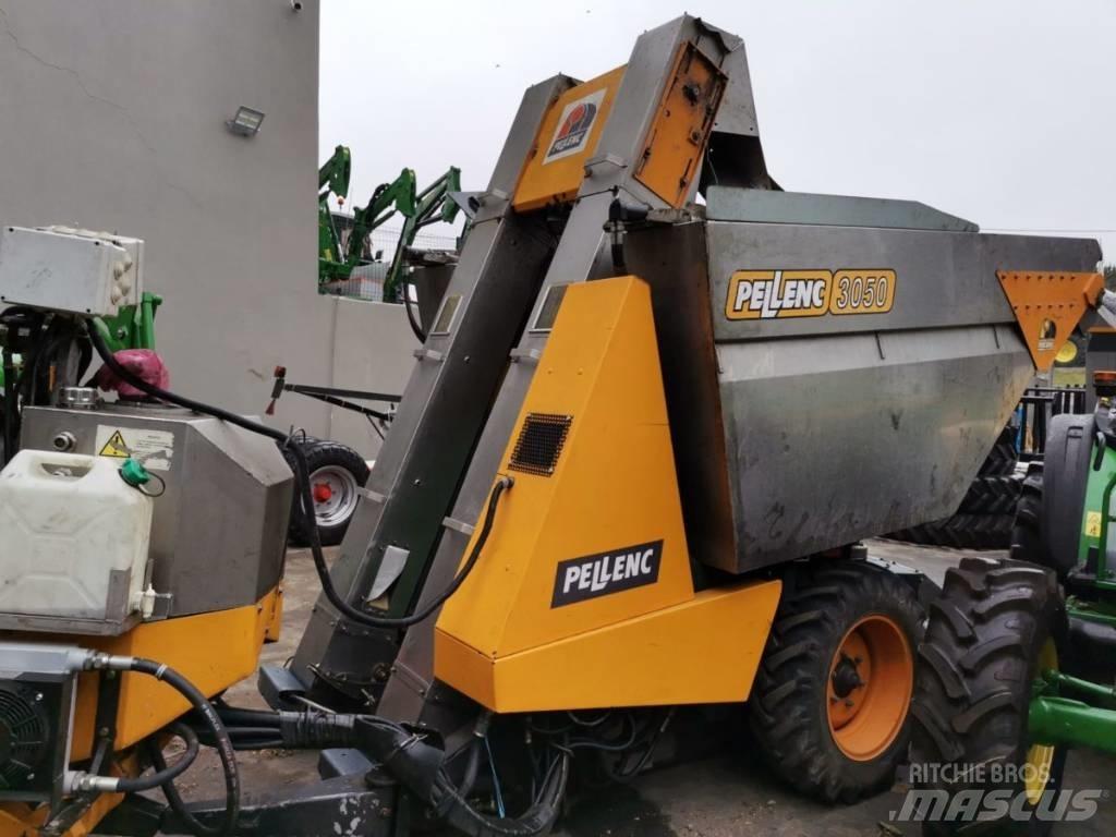 Pellenc 3050 Stroj na sklízení hroznů