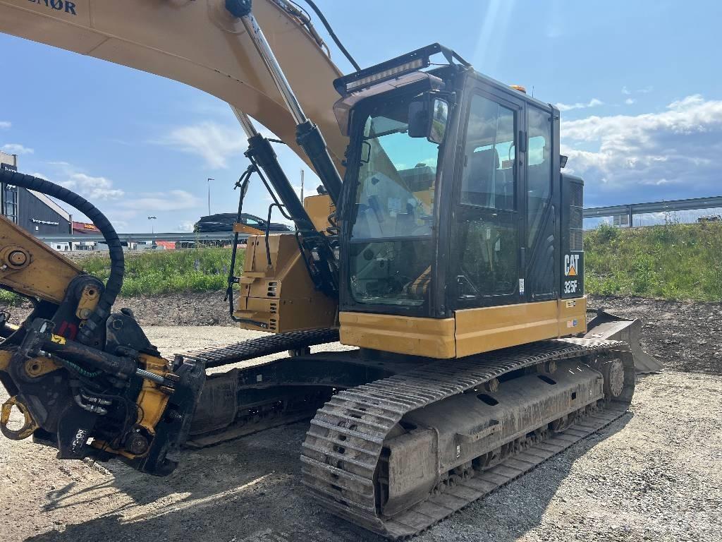 CAT 325 FL CR Pásová rýpadla