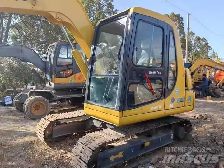 Komatsu PC60 Pásová rýpadla