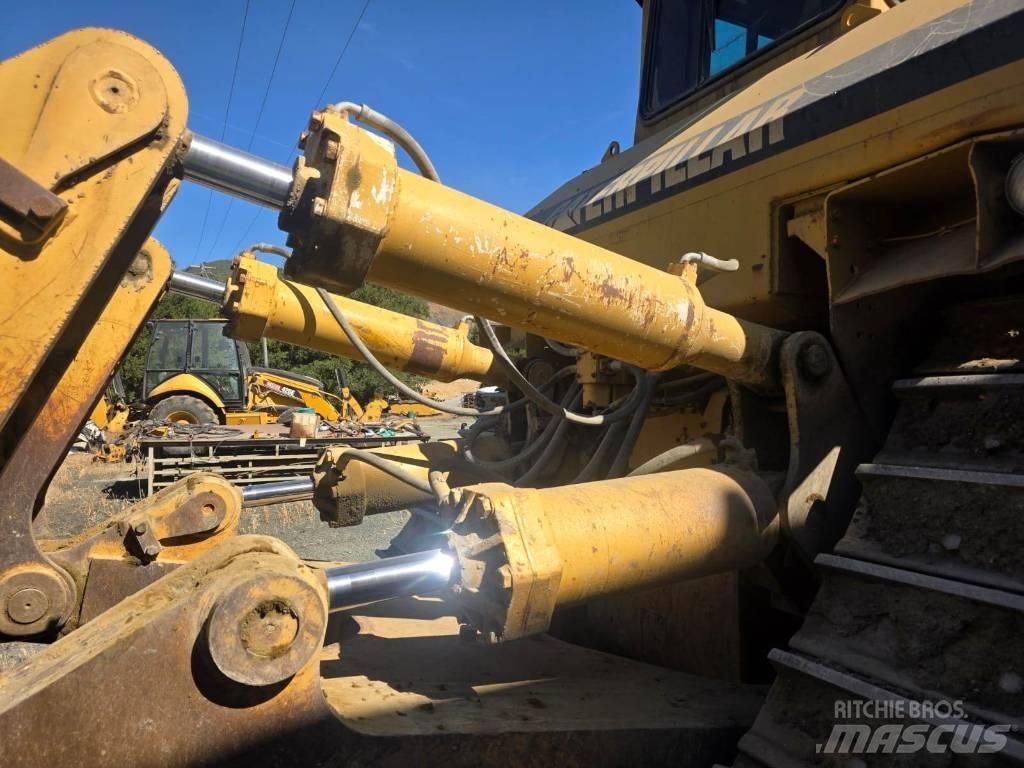 CAT D 10 N Pásové dozery