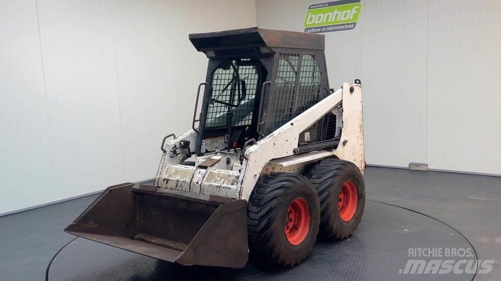 Bobcat 753H Smykem řízené nakladače