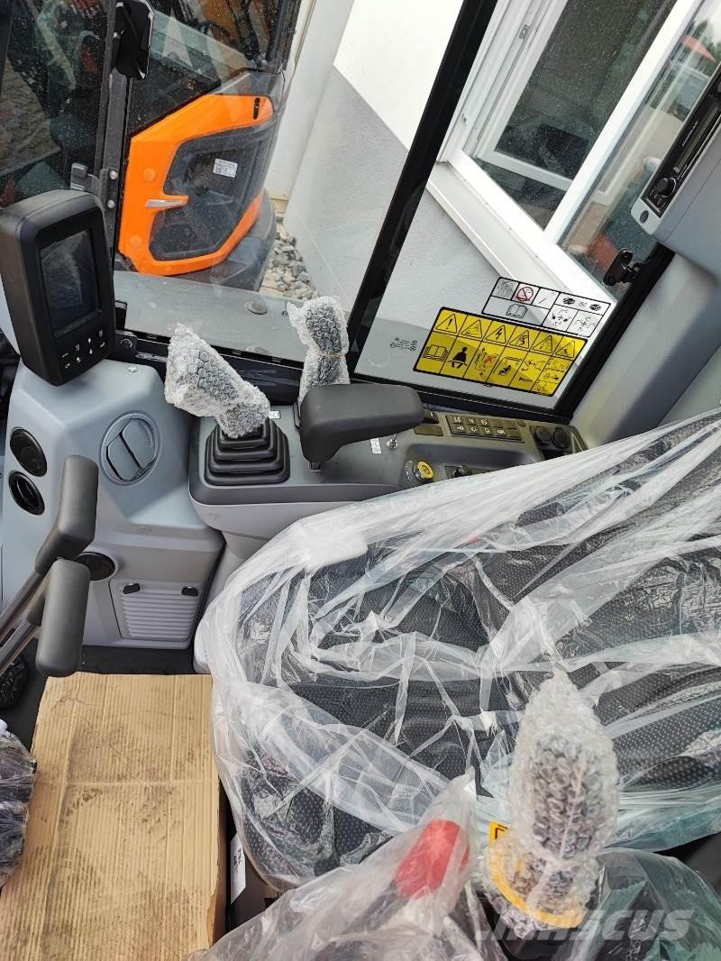 Develon DX27Z-7 Další