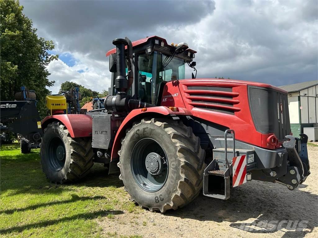 Kirovets K 743 Traktory