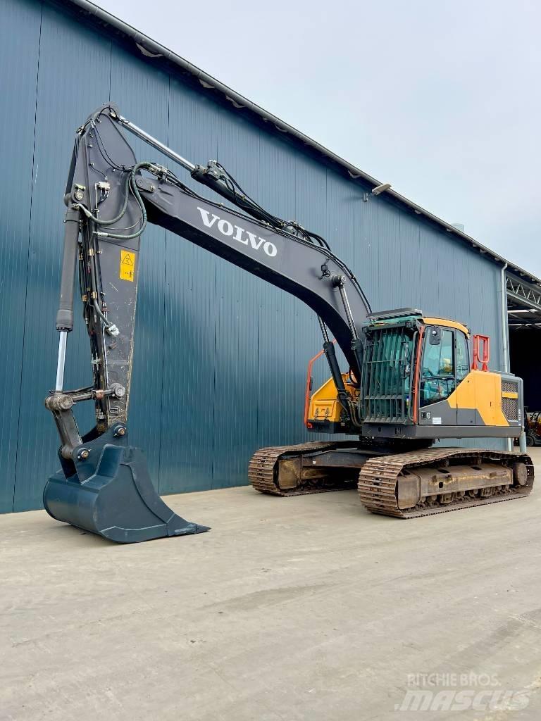 Volvo EC220E L Pásová rýpadla
