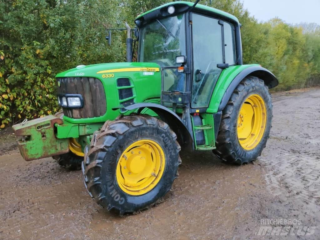 John Deere 6330 Traktory