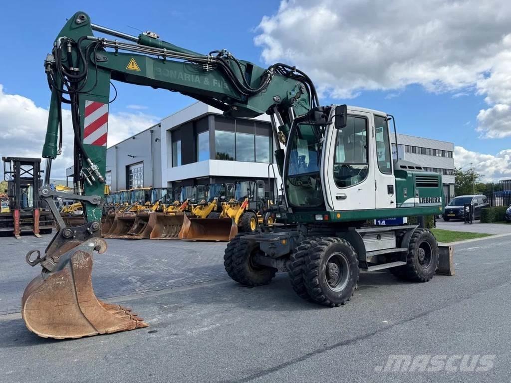 Liebherr A900C | A/C Kolová rýpadla