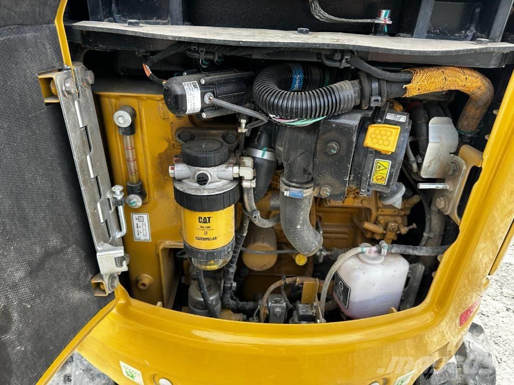 CAT 301.8 Mini rýpadla < 7t