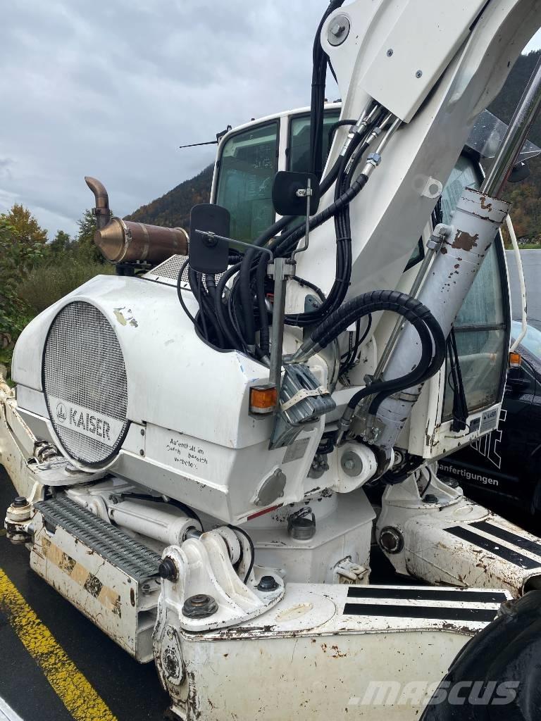 Kaiser S2-4 Midi rýpadla 7t - 12t