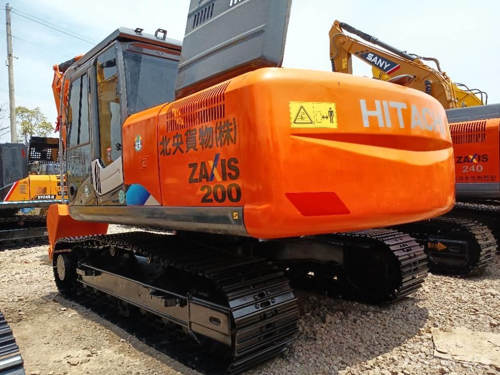 Hitachi ZX 200 Pásová rýpadla