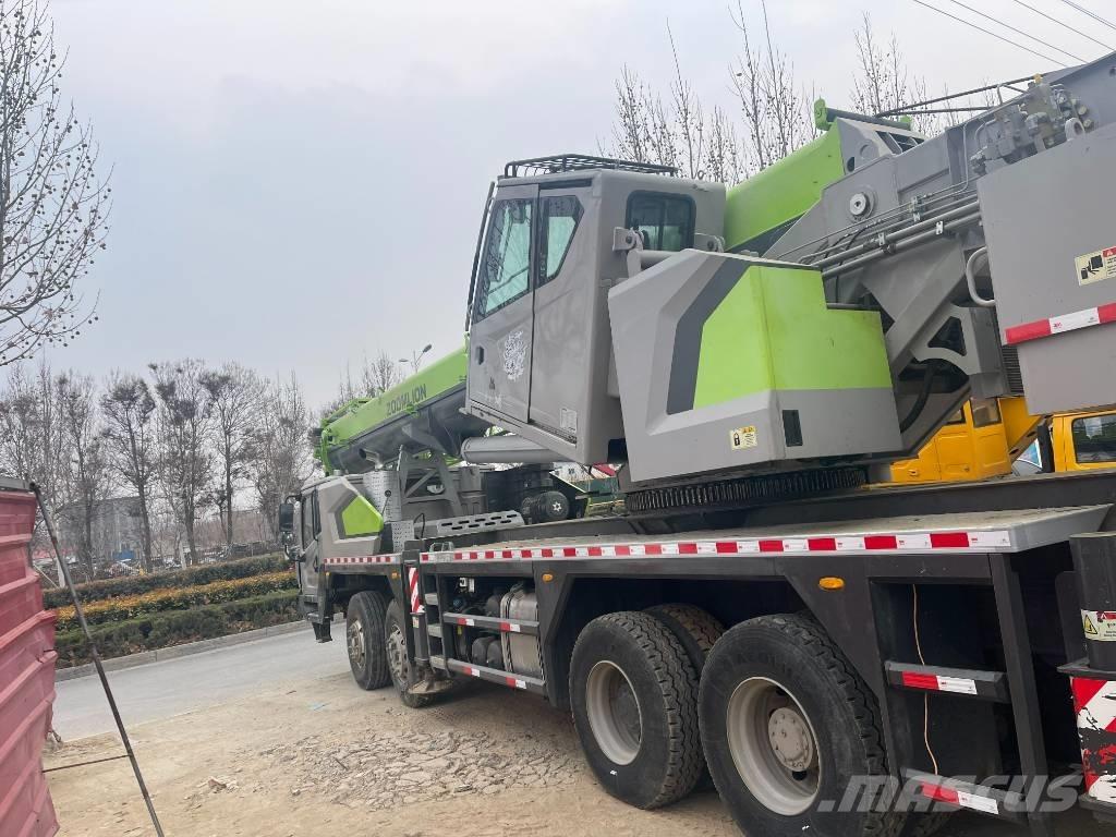 Zoomlion ZTC 500 V Univerzální terénní jeřáby
