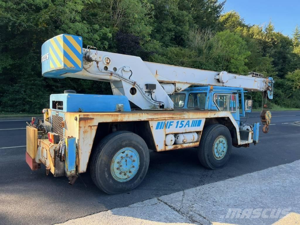 Jones IF 15AT Univerzální terénní jeřáby