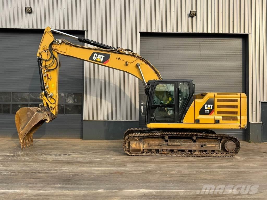 CAT 323 07A Pásová rýpadla