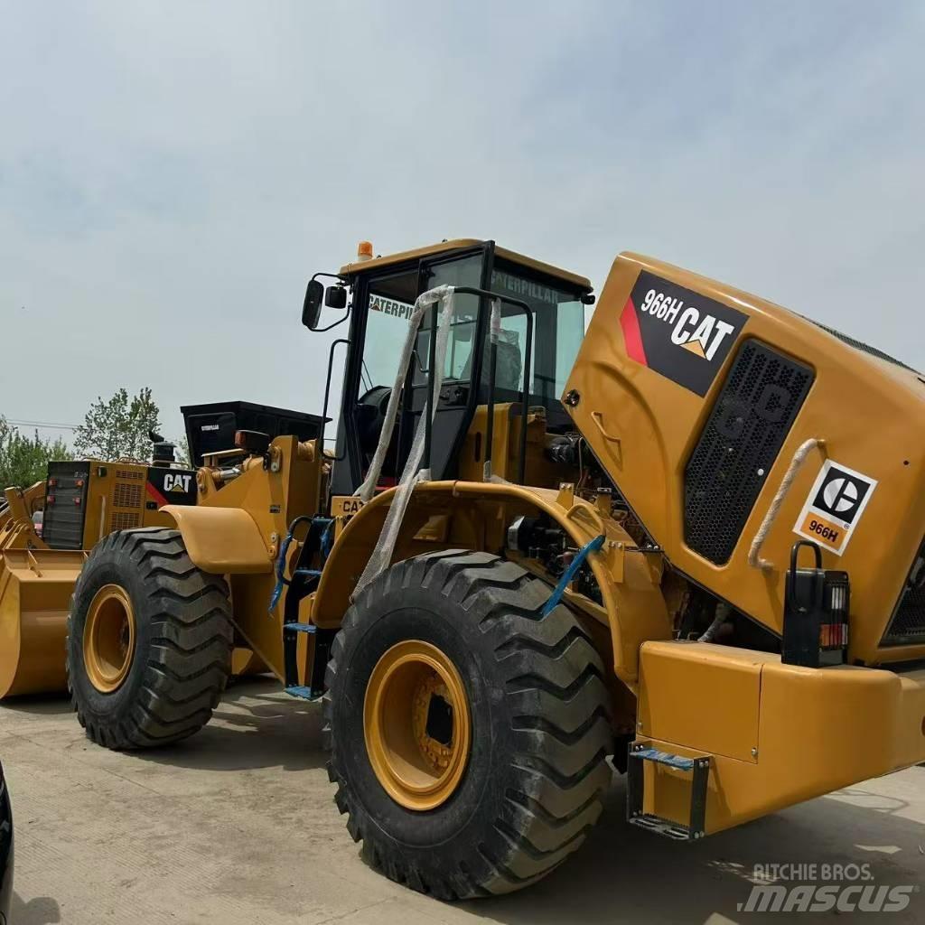 CAT 966 H Kolové nakladače