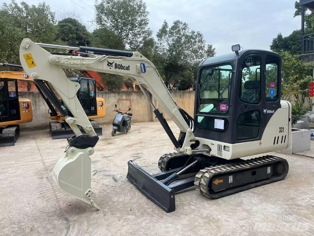 Bobcat 331 Mini rýpadla < 7t